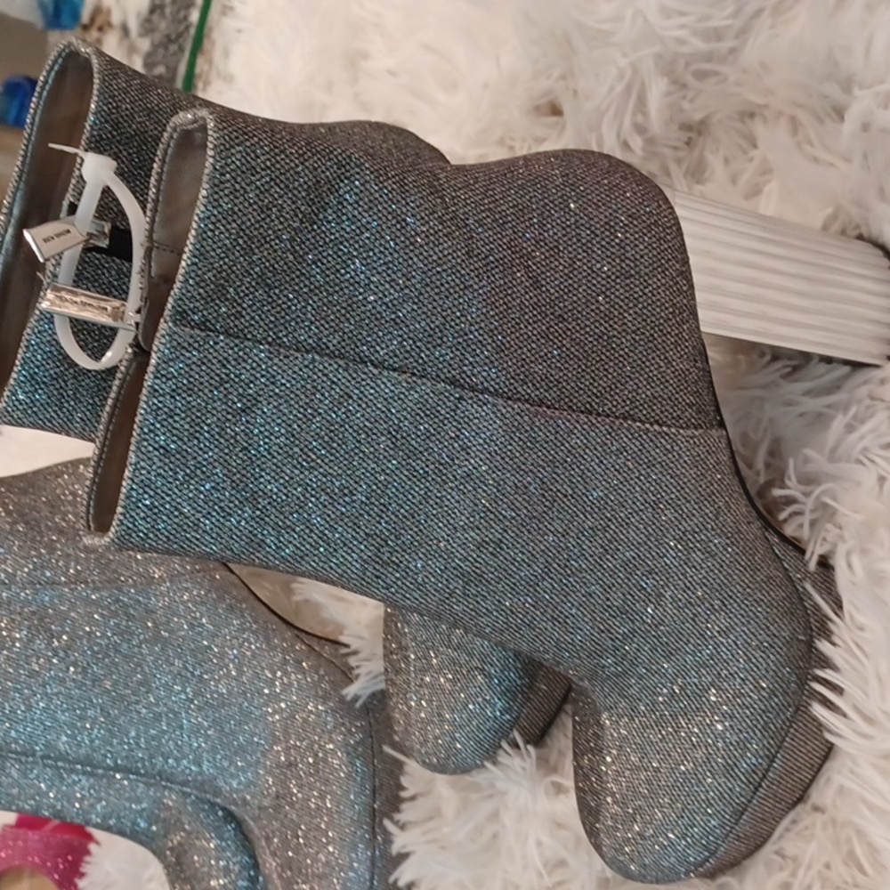 Michael Kors Porter Glitter Textile Platform Booties Silver Heels 9M NEW